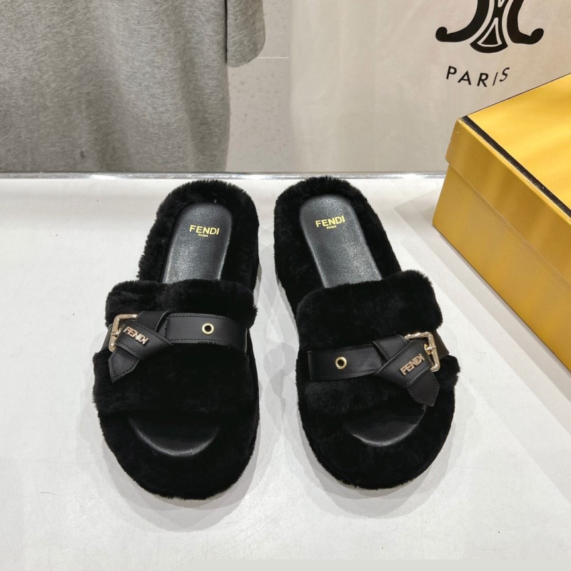 ch**an D*or slippers